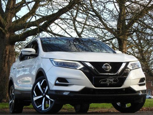 Nissan Qashqai  1.3 DIG-T N-Motion SUV 5dr Petrol Manual Euro 6 (s