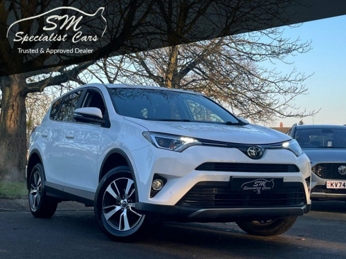 Toyota RAV4  2.0 D-4D Business Edition SUV 5dr Diesel Manual Eu