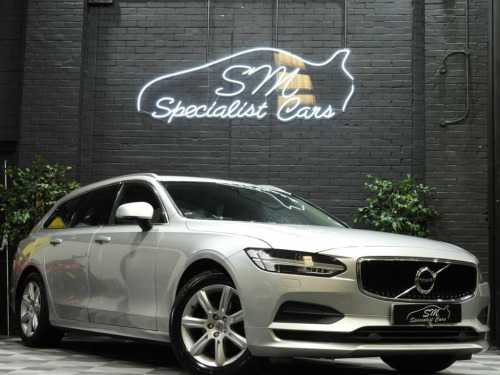 Volvo V90  2.0 D4 Momentum Estate 5dr Diesel Auto Euro 6 (s/s
