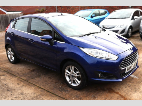 Ford Fiesta  1.25 Zetec Hatchback 5dr Petrol Manual Euro 6 (82 