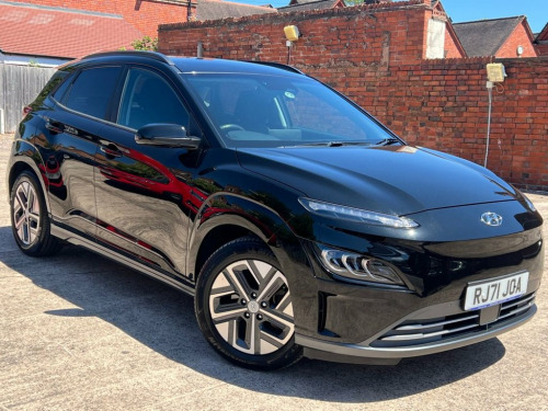 Hyundai Kona  64kWh Premium SUV 5dr Electric Auto (10.5kW Charge