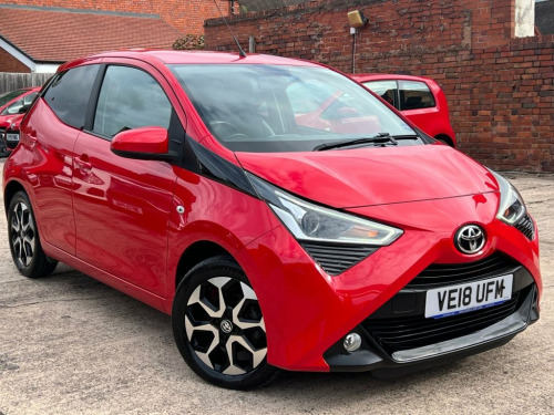 Toyota AYGO  1.0 VVT-i x-plore Hatchback 5dr Petrol Manual Euro