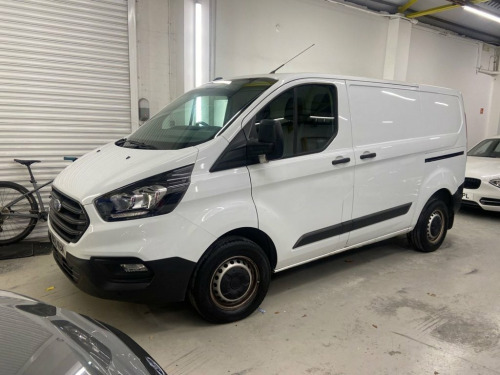 Ford Transit Custom  2.0 300 EcoBlue Leader Panel Van 5dr Diesel Manual