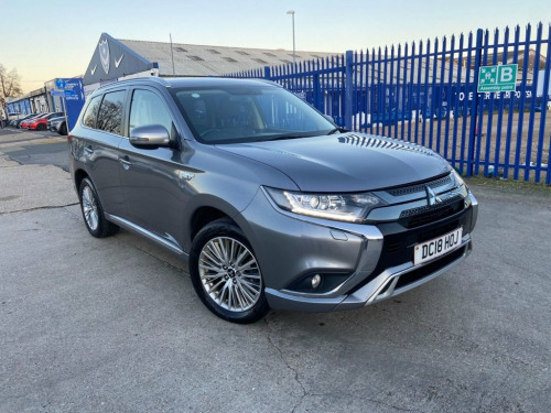 Mitsubishi Outlander  2.4h TwinMotor 13.8kWh Juro SUV 5dr Petrol Plug-in