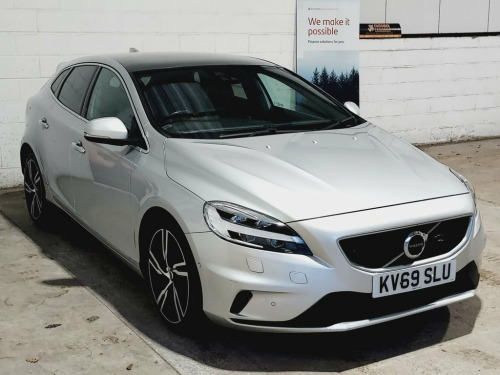 Volvo V40  1.5 T3 R-Design Edition Hatchback 5dr Petrol Auto 