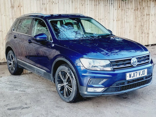 Volkswagen Tiguan  2.0 TDI BlueMotion Tech SE Navigation SUV 5dr Dies