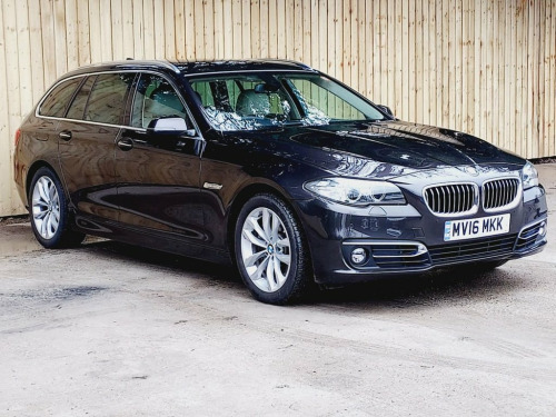 BMW 5 Series  3.0 530d Luxury Touring 5dr Diesel Auto Euro 6 (s/