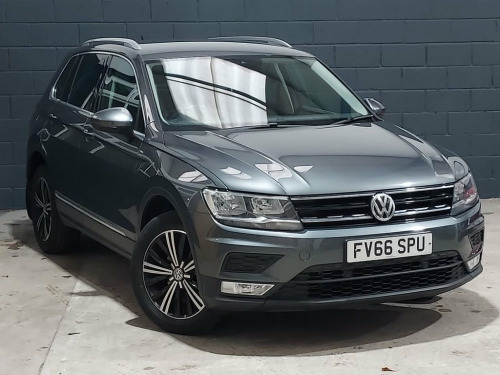 Volkswagen Tiguan  2.0 TDI BlueMotion Tech SE SUV 5dr Diesel DSG 4Mot 