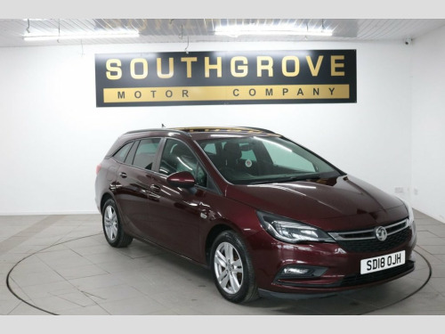 Vauxhall Astra  1.6 CDTi ecoTEC BlueInjection Tech Line Nav Sports