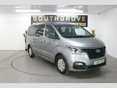 Hyundai i800  2.5 CRDi SE Nav MPV 5dr Diesel Manual Euro 6 (136