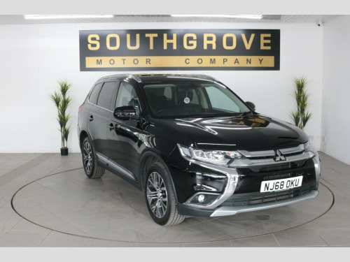 Mitsubishi Outlander  2.2 DI-D 4 SUV 5dr Diesel Manual 4WD Euro 6 (s/s) 