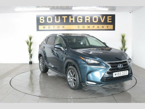 Lexus NX 300h  2.5 300h Luxury SUV 5dr Petrol Hybrid E-CVT 4WD Eu