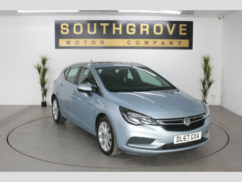 Vauxhall Astra  1.4i Turbo Tech Line Nav Hatchback 5dr Petrol Manu