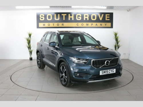 Volvo XC40  2.0 D4 Inscription Pro SUV 5dr Diesel Auto AWD Eur 