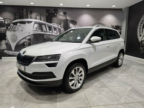 Skoda Karoq  1.0 SE L TSI 5d 114 BHP LED DAYTIME RUNNING LIGHTS