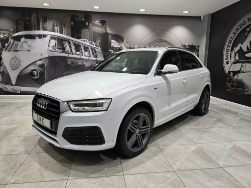 Audi Q3  2.0 TFSI QUATTRO S LINE PLUS 5d 178 BHP NAVIGATION