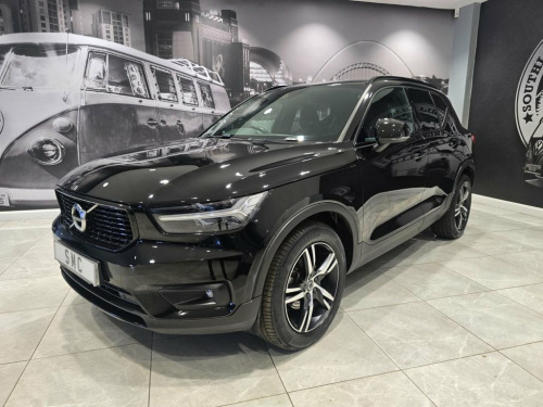 Volvo XC40  2.0 D3 R-Design SUV 5dr Diesel Manual Euro 6 (s/s)