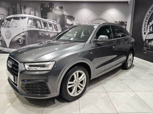 Audi Q3  2.0 TDI S line SUV 5dr Diesel S Tronic quattro Eur