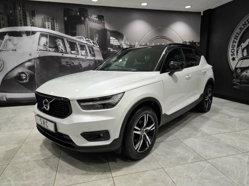 Volvo XC40  2.0 D3 R-Design SUV 5dr Diesel Manual Euro 6 (s/s)