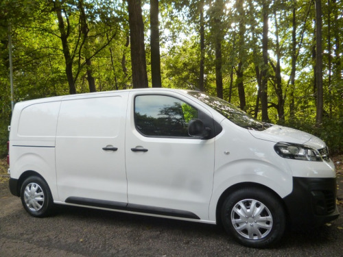 Vauxhall Vivaro  L1H1 2700 EDITION S/S