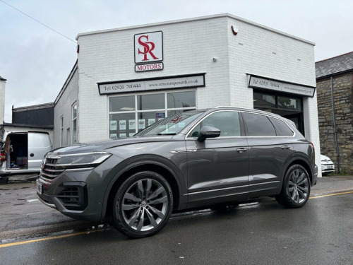 Volkswagen Touareg  3.0 TDI V6 R-Line Tech SUV 5dr Diesel Tiptronic 4M