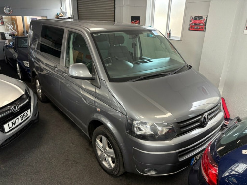 Volkswagen Transporter  2.0 TDI T30 Highline Kombi 4dr Diesel Manual L1 H1