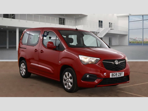 Vauxhall Combo  1.5 Turbo D BlueInjection Energy MPV 5dr Diesel Au