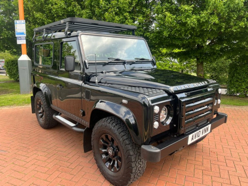 Land Rover Defender  2.4 90 XS STATION WAGON 3d 122 BHP