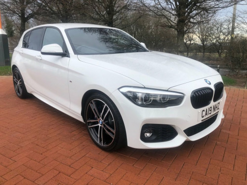 BMW 1 Series  1.5 118i GPF M Sport Shadow Edition Hatchback 5dr 