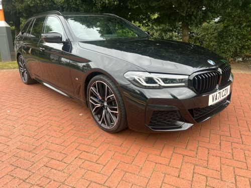 BMW 5 Series  2.0 520D M SPORT TOURING MHEV 5d 188 BHP