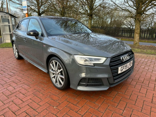 Audi A3  1.5 TFSI CoD 35 Black Edition Sportback 5dr Petrol