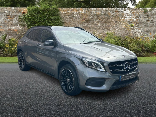 Mercedes-Benz GLA-Class GLA200 1.6 GLA200 AMG Line Edition (Plus) SUV 5dr Petrol 