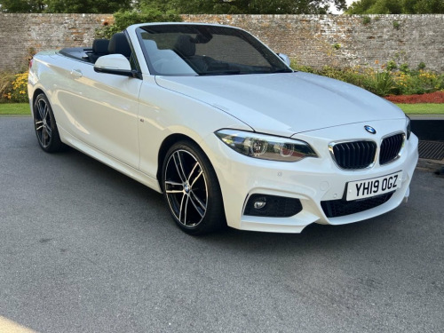 BMW 2 Series  2.0 220i GPF M Sport Convertible 2dr Petrol Auto E