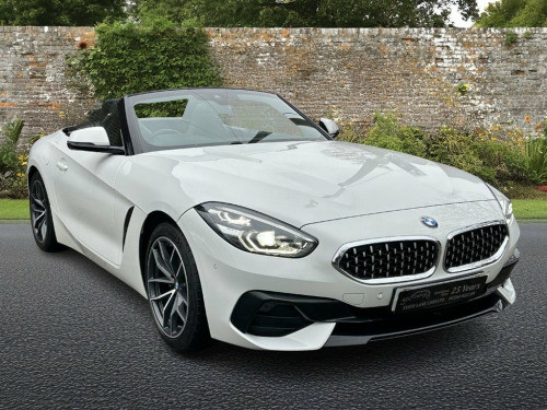 BMW Z4  2.0 20i Sport Convertible 2dr Petrol Auto sDrive E 