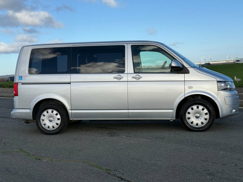 Volkswagen Transporter Shuttle  (WAV) 2.0 TD T30 SE  Minibus 4dr Diesel DSG L1 H1 