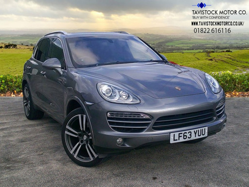 Porsche Cayenne  3.0 TD V6 SUV 5dr Diesel Tiptronic 4WD Euro 5 (s/s