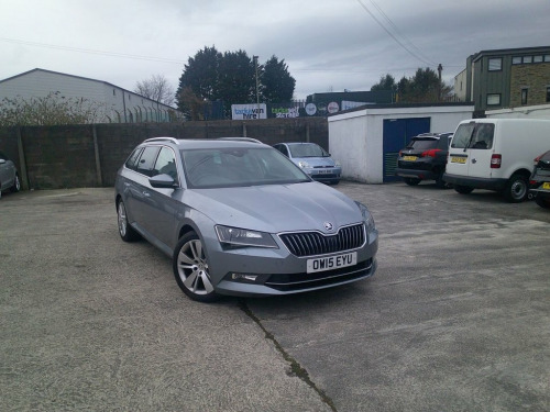 Skoda Superb  2.0 TDI SE L Executive Estate 5dr Diesel Manual Eu