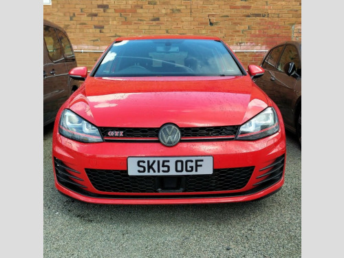 Volkswagen Golf  2.0 GTI PERFORMANCE 3d 227 BHP