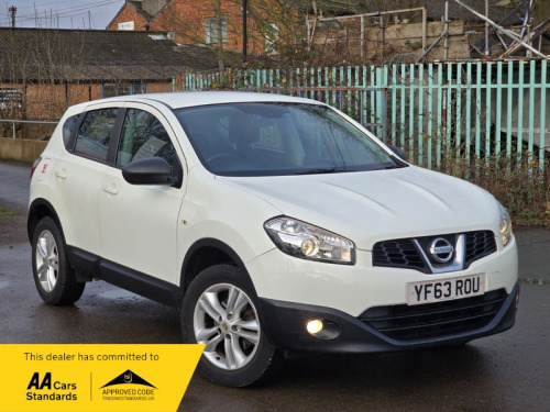 Nissan Qashqai  1.6 Acenta 2WD Euro 5 (s/s) 5dr