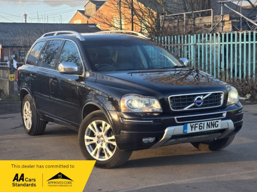 Volvo XC90  2.4 D5 Executive Geartronic 4WD Euro 5 5dr