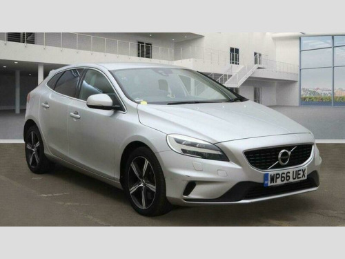 Volvo V40  2.0 D4 R-Design Nav Plus Euro 6 (s/s) 5dr
