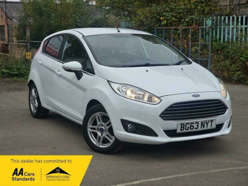 Ford Fiesta  1.0T EcoBoost Zetec Euro 5 (s/s) 5dr