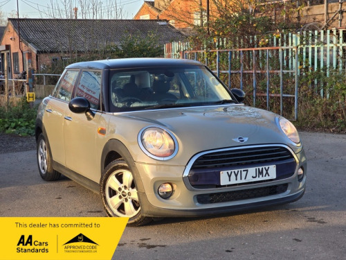 MINI Hatch  1.5 Cooper Euro 6 (s/s) 5dr