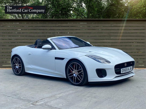 Jaguar F-TYPE  3.0 V6 CHEQUERED FLAG 2d 375 BHP GREAT SPEC, FINAN