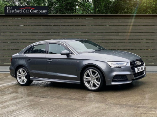 Audi A3  1.5 TFSI CoD 35 S line Saloon 4dr Petrol Manual Eu