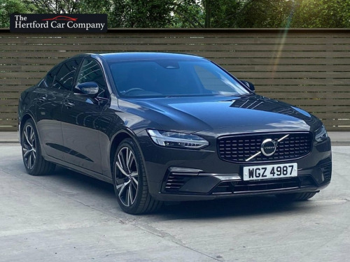 Volvo S90  2.0h T8 Recharge 11.6kWh R-Design Saloon 4dr Petro