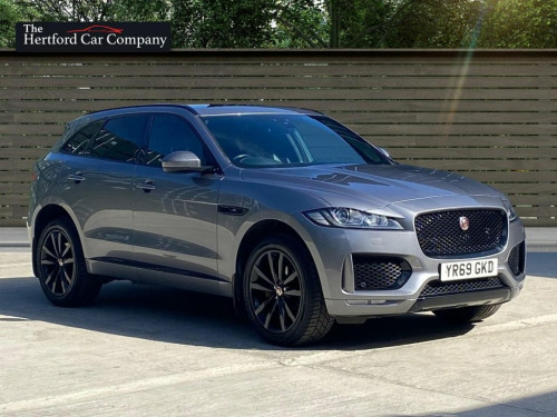 Jaguar F-PACE  2.0 D180 Chequered Flag SUV 5dr Diesel Auto AWD Eu