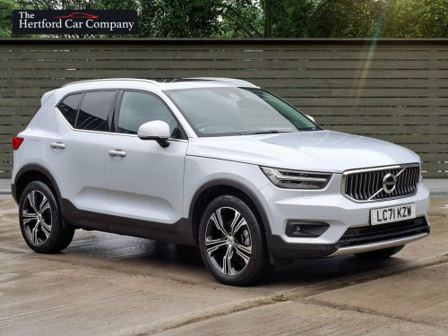 Volvo XC40  2.0 B5 MHEV Inscription Pro SUV 5dr Petrol Hybrid  