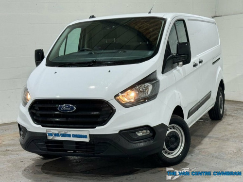 Ford Transit Custom   LEADER WITH A/C L2 300 2.0 130 BHP 