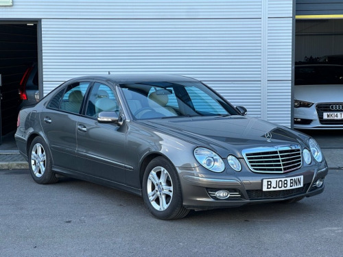 Mercedes-Benz E-Class E220 2.1 E220 CDI Avantgarde Saloon 4dr Diesel Automati